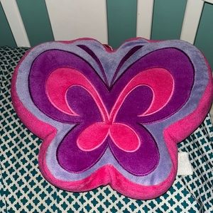 SUPER PRETTY BUTTERFLY PILLOW!!